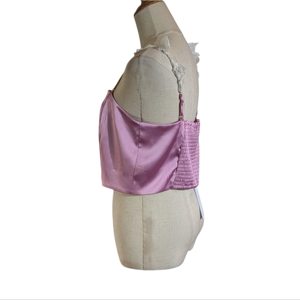House of Harlow Lilac Satin Cropped Camisole Chain Strap Top NWT - Picture 3 of 8
